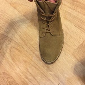 Steve Madden Suede Shoes